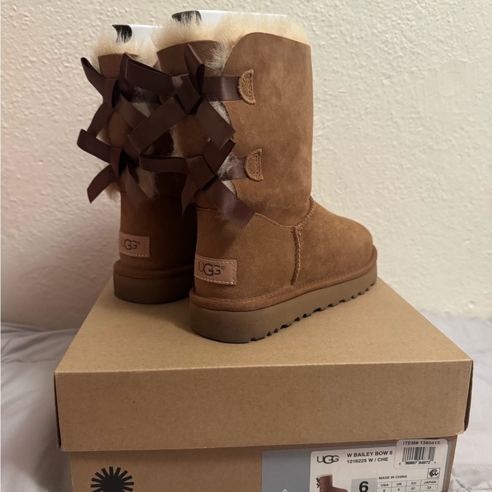 UGG Chestnut Bailey Bow II Boots